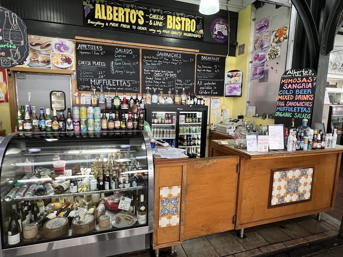Alberto's Cheese And Wine Bistro